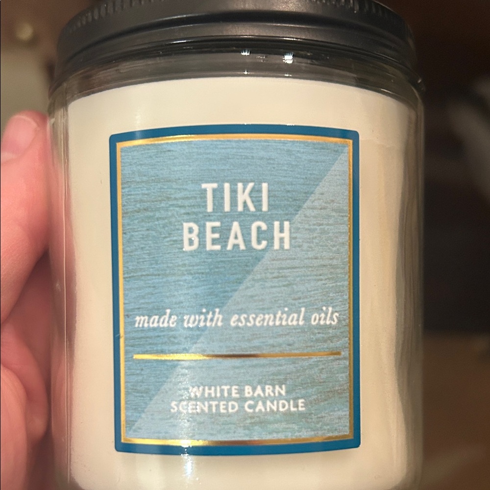 Bath & Body Works Tiki Beach White Barn Scented Candle, 7oz.